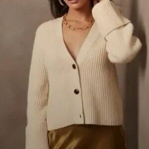 Banana Republic Merino/Cashmere ivory cardigan, size S